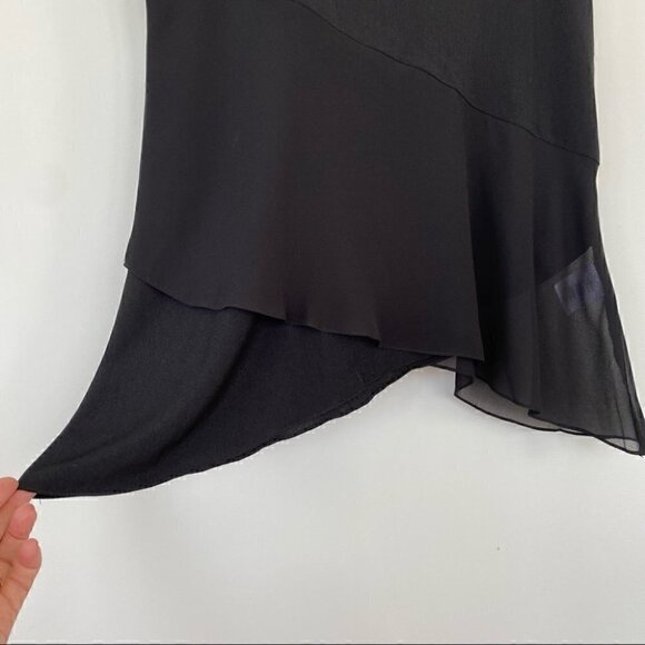 Ellen Tracy tank top with crew neckline asymmetrical hemline - Picture 4 of 7